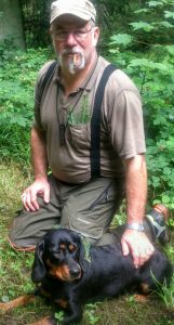Martin von Känel mit Xiry von Urslautal - Landestreffen der Landesgruppe Tirol 2018 – Klub Dachsbracke