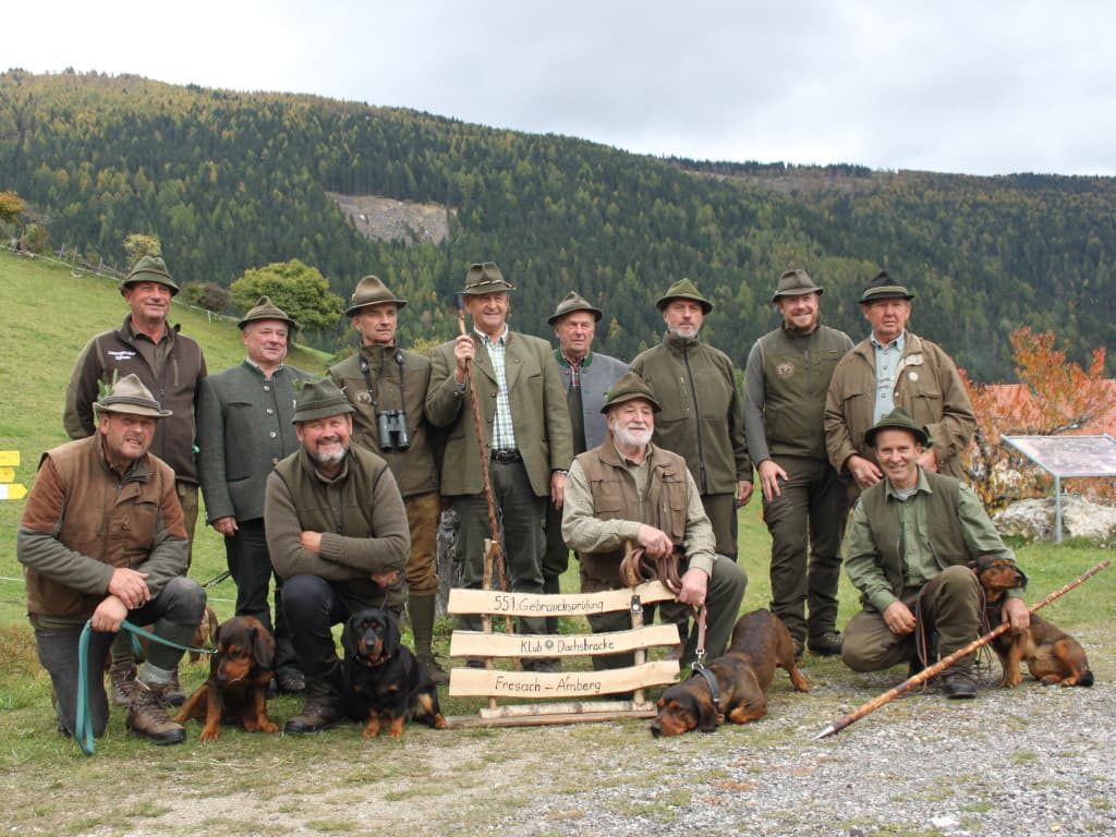 Die Teilnehmer der 551. Gebrauchsprüfung in Fresach/Kärnten – Klub Dachsbracke 2019