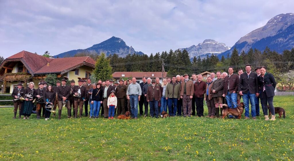 Die Teilnehmer des Tiroler Landestreffen 2022 – Klub Dachsbracke