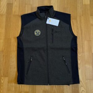 Lodenweste Max mit aufgenähtem Logo